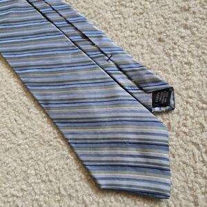 🌈 DKNY New With Tags Men’s Tie